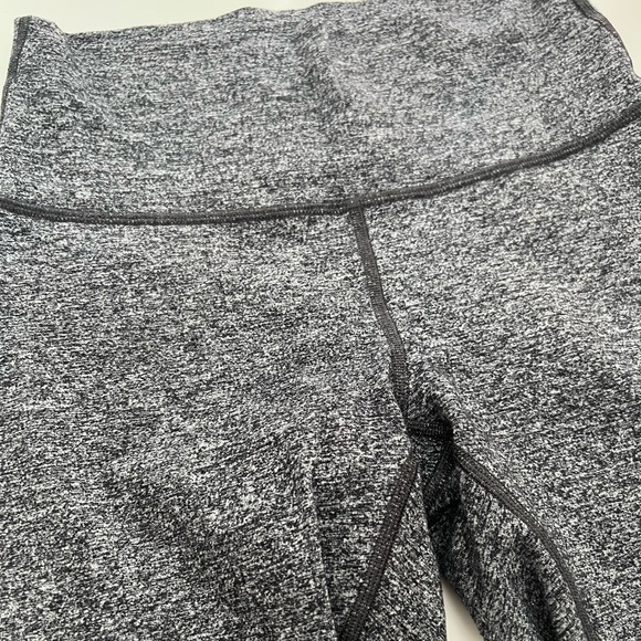 Lululemon Wunder Under Crop Legging - Picture 4 of 4